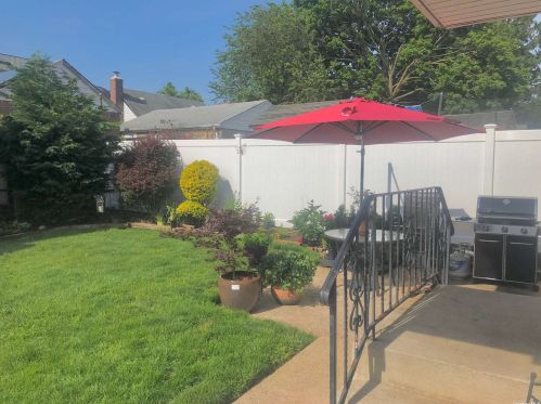 23816 117th Ave, Floral Park NY  11003-4011 exterior