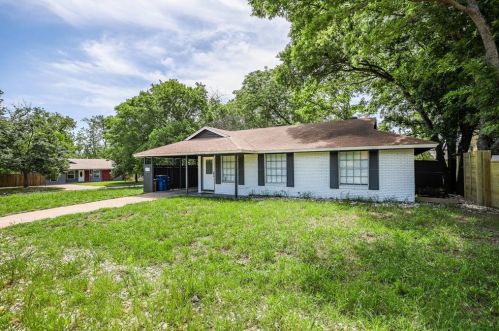 1313 Clearfield Dr, Austin TX  78758-7336 exterior