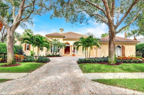 1548 Gormican Ln, Naples, FL 34110-0920