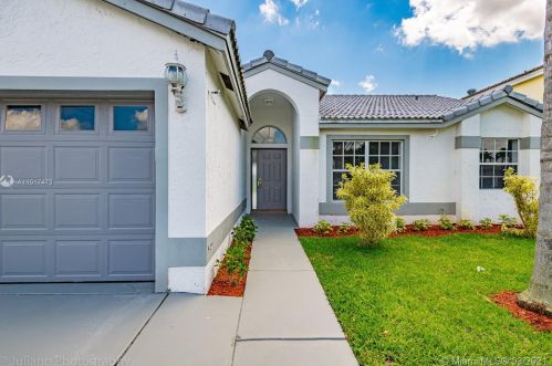 4450 Camrose Ln, West Palm Beach, FL 33417-8222