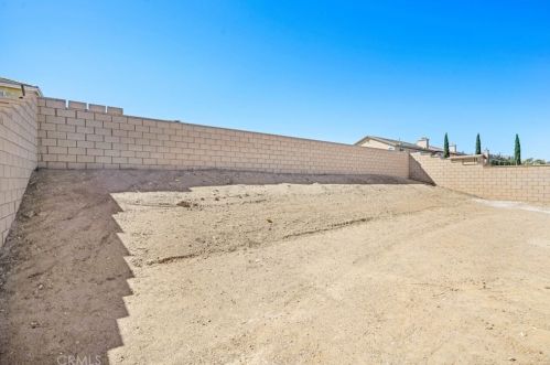11953 Nyack Rd, Victorville, CA 92392-0480