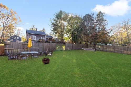73 Tanner Ave, Warwick RI  02886-4510 exterior