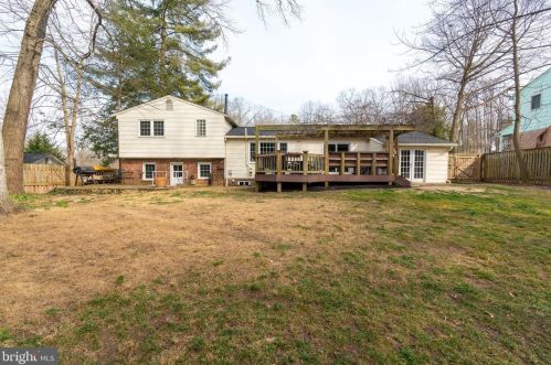 6614 Huntsman Blvd, Springfield VA 22152-2621 exterior