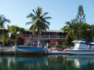 105 Palo De Oro Dr, Plantation Key, FL 33036-3314