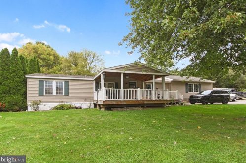 35 Burkholder Rd, Red Lion, PA 17356-8573