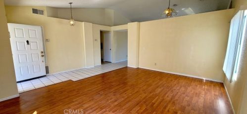 166 Nebraska St, Lake Elsinore CA  92530-1861 exterior