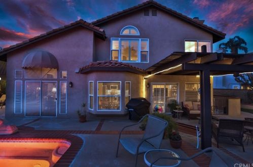 13595 Seinne Ct, Chino Hills, CA 91709-1386