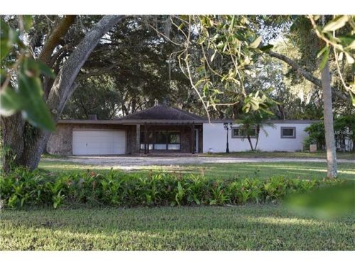 2901 Arrowsmith Rd, Wimauma, FL 33598-7601