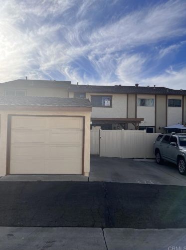 3714 Fairlindo Way, National City CA  91950-8208 exterior