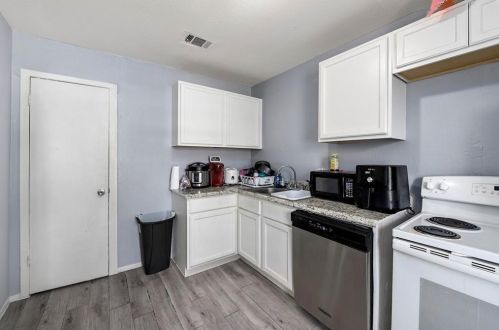 4930 Fm 1765, Texas City TX  77591-4620 exterior