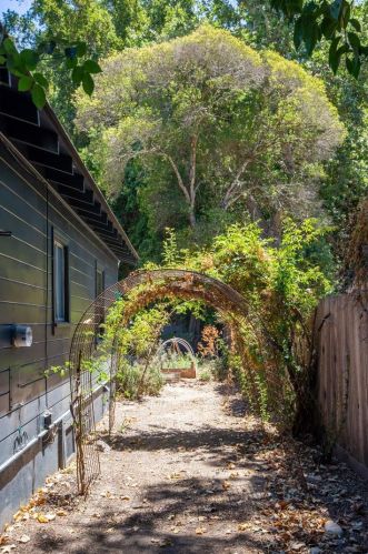 36 Calle De Los Helechos, Tassajara Hot Springs CA  93924-9706 exterior