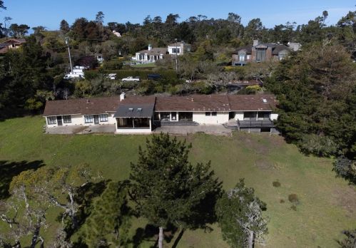 1472 Padre Ln, Pebble Beach CA  93953-3607 exterior