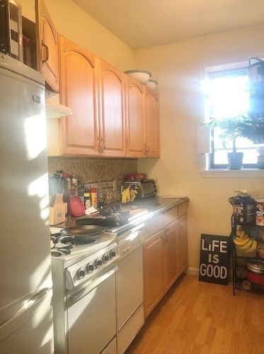 963 Boulevard, Union City, NJ 07086-7163