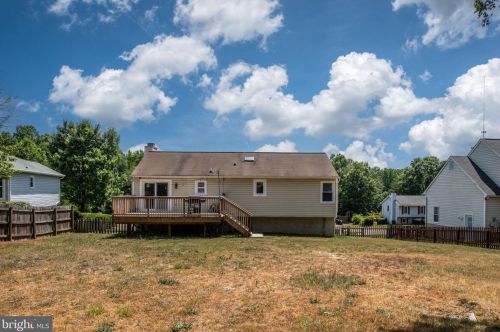 5901 Danielle Dr, Fredericksburg VA  22407-6495 exterior