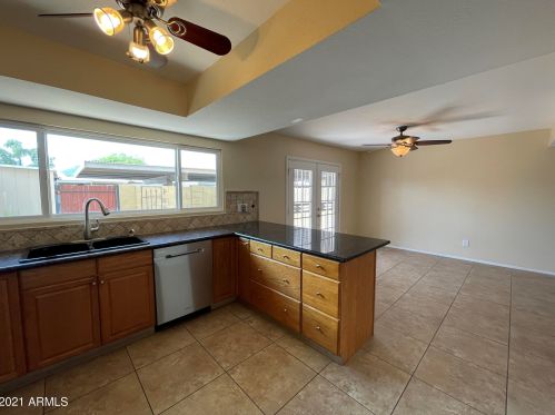 5129 81st St, Scottsdale AZ  85250-7325 exterior