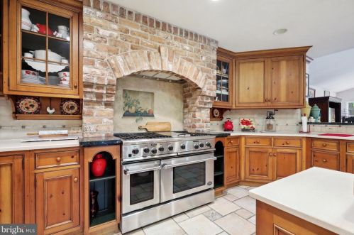 56 Park Blvd, Camden NJ  08103-2757 exterior