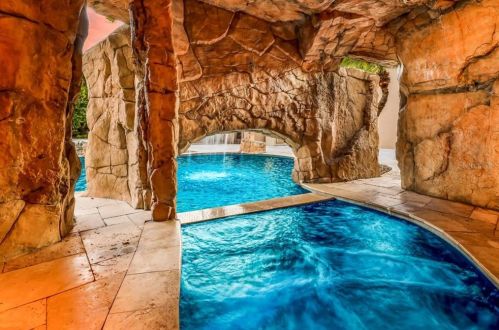 2718 Casey Ky Rd, Nokomis FL  34275-3306 exterior