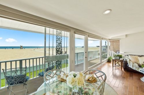 1726 Oceanfront, Newport Beach, CA 92661-1415