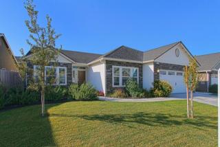 6843 Oak Ave, Fresno, CA 93722-3594