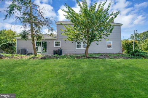 188 Tiffany Ln, Willingboro NJ  08046-3855 exterior