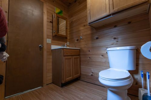 265 Royalston Rd, Fitzwilliam NH  03447-3433 exterior