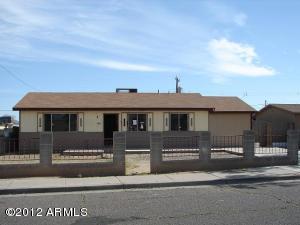 3823 Moreland St, Phoenix, AZ 85009-3222