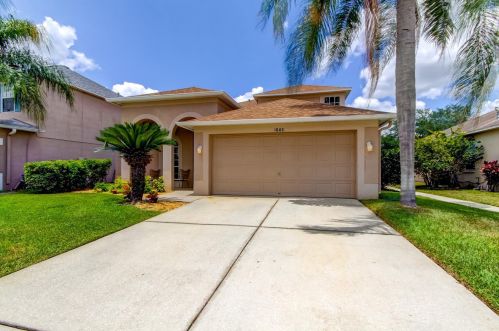 1643 Crossvine Ct, New Port Richey, FL 34655-4906
