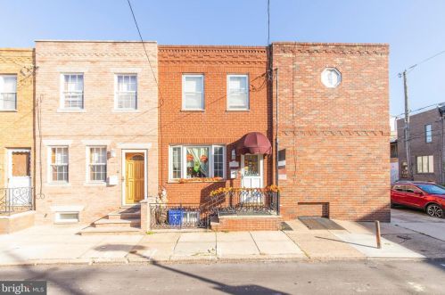 1945 Camac St, Philadelphia, PA 19148-2204
