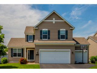 802 Sutherland Dr, Saint Paul, MN 55129-8547