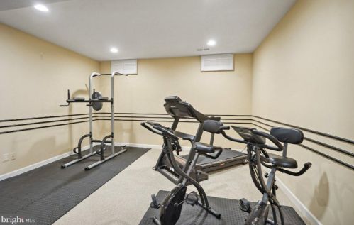 1304 Preserve Ln, Fredericksburg VA  22401-8429 exterior