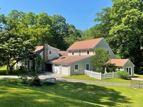 47 Book Hill Rd, Deep River, CT 06417-2102