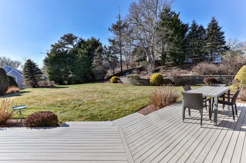 230 Skyline Dr, Chatham MA  02633-1720 exterior