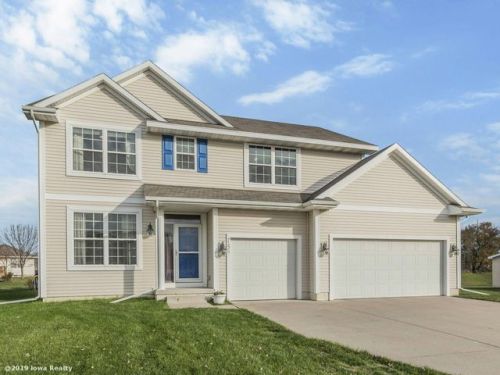 745 Carefree Ln, Waukee, IA 50263-9677