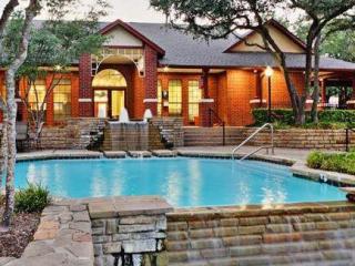 6503 Bluff Springs Rd, Austin TX  78744-4231 exterior