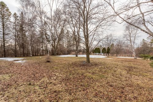 2157 Granville Rd, West Bend, WI 53095-9601