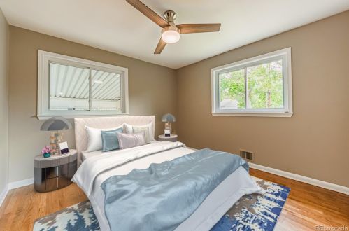 4369 Logan St, Englewood CO  80113-5820 exterior