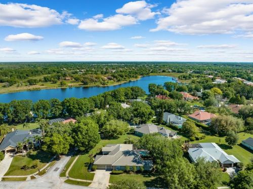 19801 Wetherby Ln, Lutz FL  33549-9329 exterior