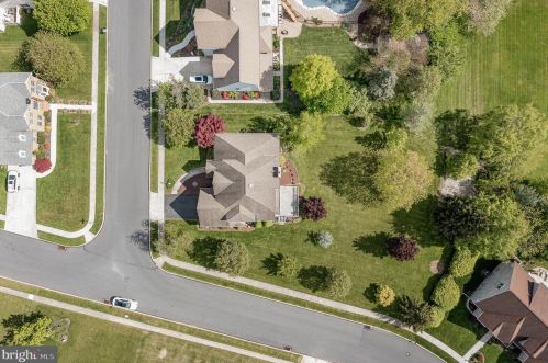 1206 Gunstock Ln, Navy Sup Dpt, PA 17050-2097