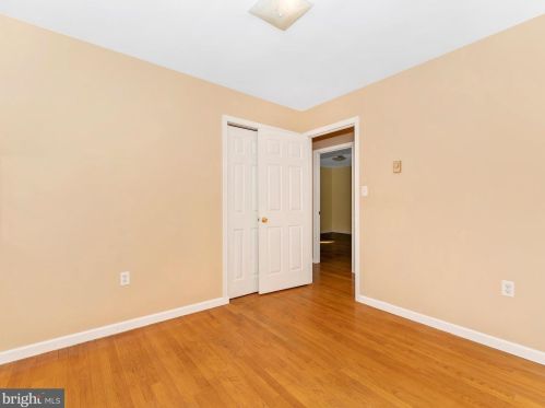 524 Brooke St, Charles Town WV  25414-1106 exterior