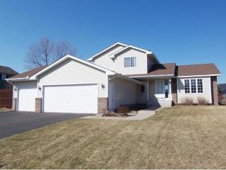 7005 Brian Dr, Lino Lakes, MN 55038-9736