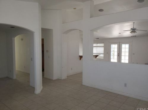 13192 Rolling Hills Rd, Victorville, CA 92395-8611