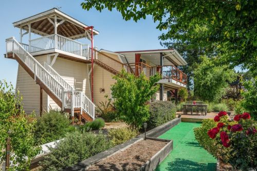 7395 Starr Rd, Windsor CA  95492-9655 exterior