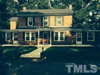 1424 Carthage St, Sanford NC  27330-8986 exterior