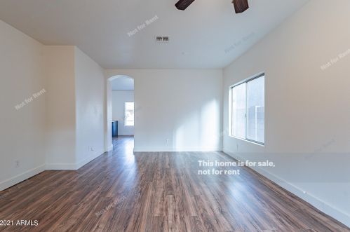 782 Payton St, San Tan Valley, AZ 85140-5809