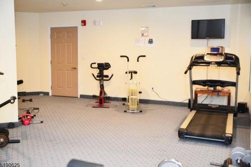 6110 Richmond Rd, West Milford Lakes NJ  07480-5117 exterior