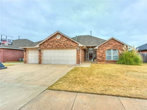 10821 37th St, Yukon, OK 73099-2922