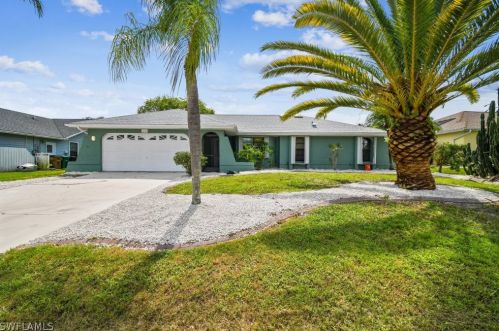 1210 2nd Ave, Cape Coral, FL 33909-1254