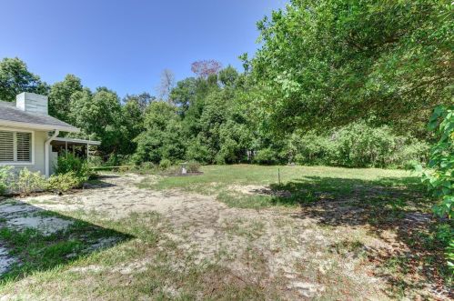 2704 Oak Rd, Deland FL  32720-2024 exterior