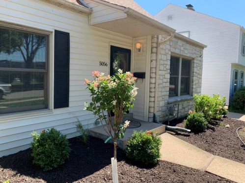 5056 Ardmore Ave, Milwaukee, WI 53217-5742