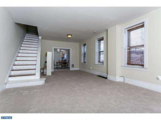 37 Holland Ave, Ardmore PA  19003-1209 exterior